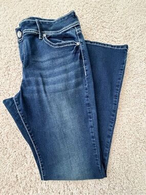 Apt. 9 Women’s Dark Blue Boot Cut Jeans